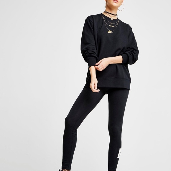 nike sweater with chains